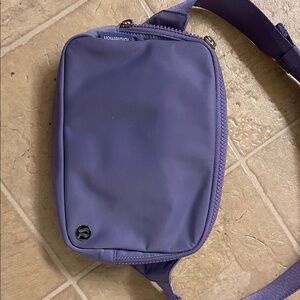 lululemon athletica Men's Belt Bag in Lavender